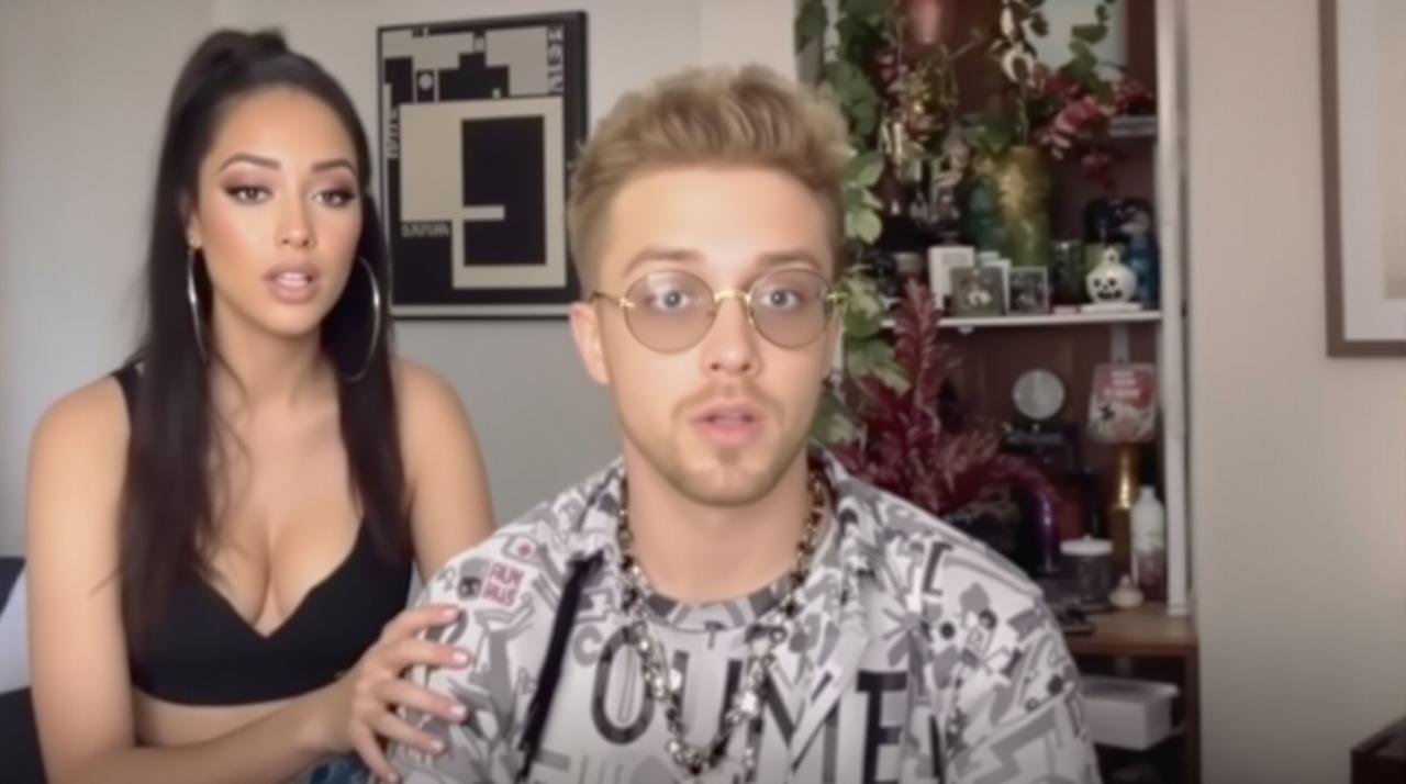 网红博主直播翻车！言论引众怒被全平台封号